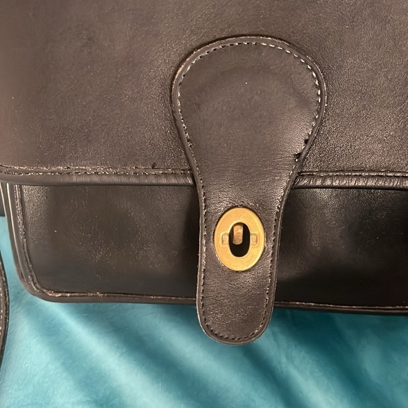 Coach 1992 Vintage Station Bag - Picture 10 of 13